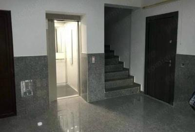 Garsonieră decomandată în Exterior Vest