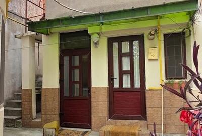 Casă cu 4 camere cu Canalizare în Tomis I - 3