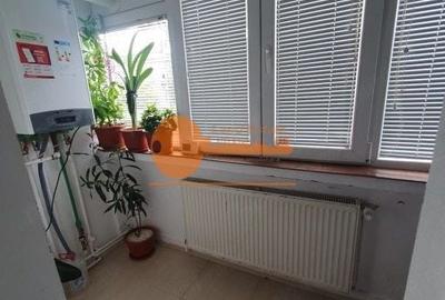 Apartament cu 2 camere decomandat în Rahova