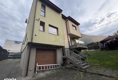 Casă cu 5 camere cu Teren 500 Mp în Gruia