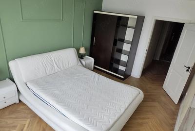 Garsonieră decomandată în Central