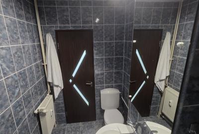 Apartament cu 3 camere semidecomandat în Central - 8
