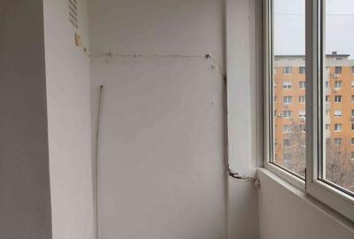 Apartament cu 2 camere decomandat în Rahova - 3