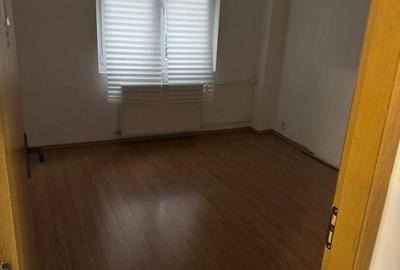 Apartament cu 4 camere în Tudor Vladimirescu - 2