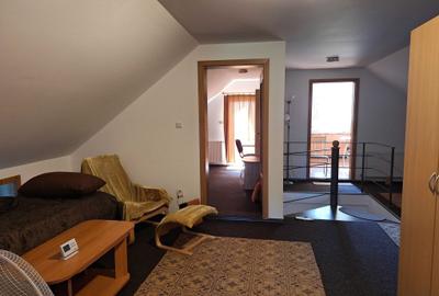 Apartament cu 2 camere decomandat în Central - 6
