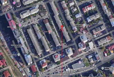 Apartament cu 2 camere nedecomandat în Micro 4 - 2
