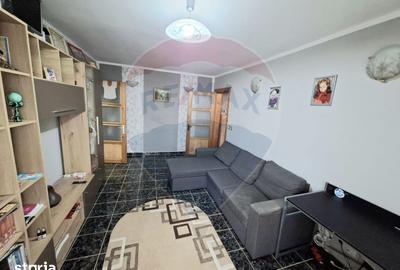 Apartament cu 3 camere semidecomandat în Tache - 7