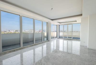 Apartament cu 3 camere semidecomandat în Metalurgiei