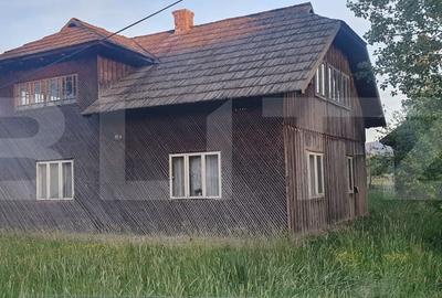 Casă cu 3 camere cu Teren 5747 Mp în Dorna Candrenilor - 1