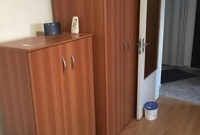 Garsonieră decomandată în Berceni