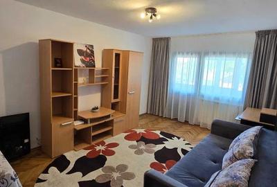 Apartament cu 2 camere decomandat, mobilat în Tătărași