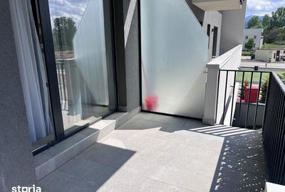 Apartament cu 2 camere decomandat în Sânpetru - 3