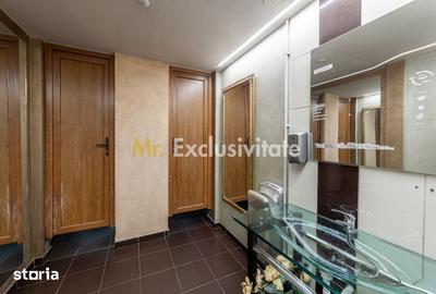 Spațiu comercial, de 235 mp, în Central