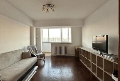 Apartament cu 3 camere, mobilat în Titulescu