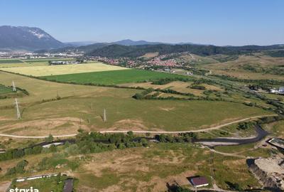 Teren de 7500 mp, în Central