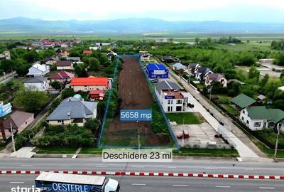 Teren de 5658 mp, în Republicii - 2