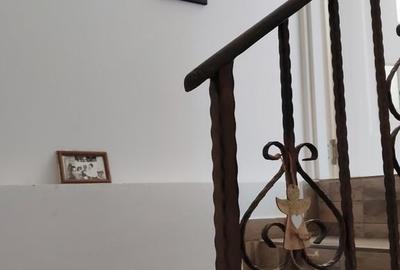 Casă cu 4 camere cu Teren 530 Mp în Răzvad - 15
