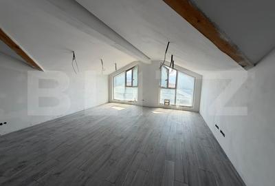 Apartament cu 4 camere decomandat în Cristian