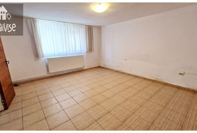 Apartament cu 2 camere semidecomandat în Schei - 2