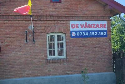 Casă cu Teren 5000 Mp în Central