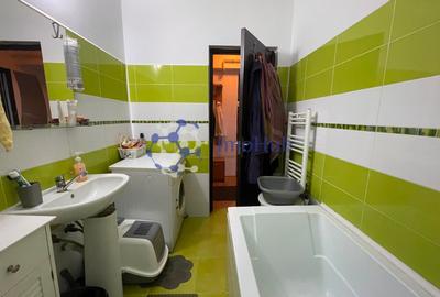 Apartament cu 2 camere decomandat în Tătărași - 11