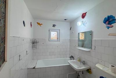 Apartament cu 3 camere decomandat în Decebal - 20