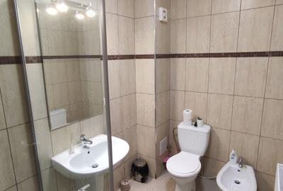 Apartament cu 4 camere decomandat în Tohanu Nou