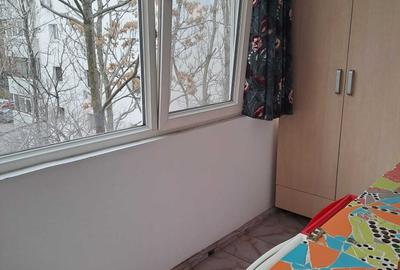 Garsonieră decomandată în Vitan - 4
