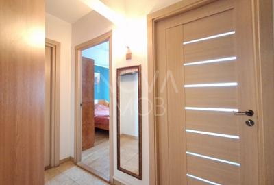 Apartament cu 3 camere decomandat, mobilat în Vasile Aaron - 12