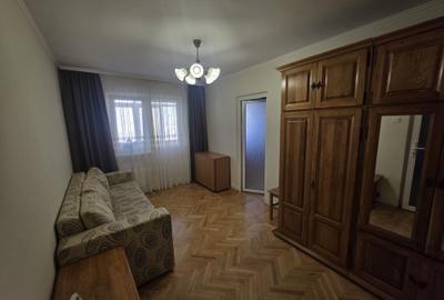 Apartament cu 2 camere semidecomandat în Găvana