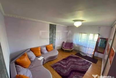 Apartament cu 3 camere decomandat în Sebastian
