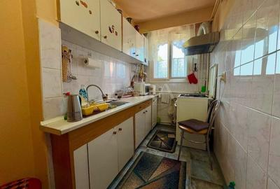 Apartament cu 2 camere semidecomandat, mobilat în Mănăștur