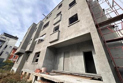 Casă cu Teren 556 Mp în Unirii