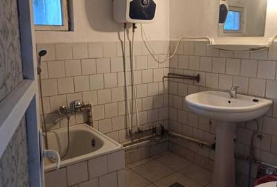 Casă cu 1 camere în Central - 2