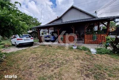 Casă cu 4 camere cu Teren 1600 Mp în Sălcioara