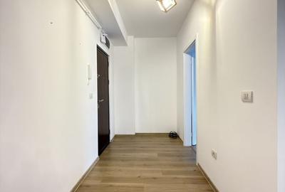 Apartament cu 2 camere semidecomandat în Dumbrăvița