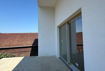Casă cu 3 camere cu Teren 400 Mp în Corunca - 15