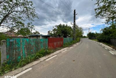 Casă cu 4 camere cu Teren 4430 Mp în Buciumeni