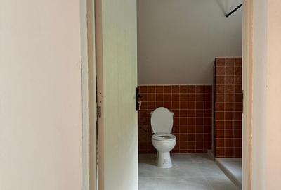 Casă individuală cu 5 camere cu Canalizare în Nord - 47