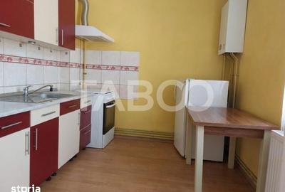 Apartament cu 2 camere nedecomandat, mobilat în Central - 1