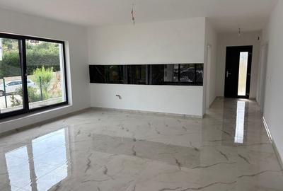 Casă cu 4 camere în Săldăbagiu de Munte - 7