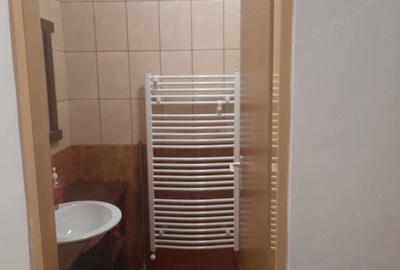 Apartament cu 2 camere decomandat în Central - 4