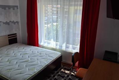 Apartament cu 3 camere decomandat în Florești - 2