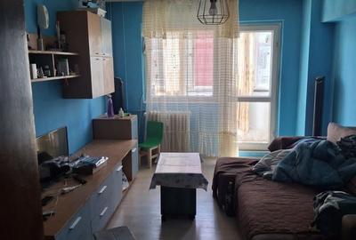 Apartament cu 2 camere semidecomandat în Titan - 3
