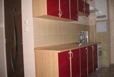 Apartament cu 2 camere semidecomandat în UTA - 2