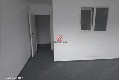 Spațiu comercial, în Central