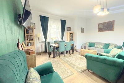 Apartament cu 2 camere decomandat, mobilat în Ultracentral
