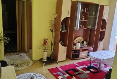 Apartament cu 2 camere semidecomandat, mobilat în Băilești