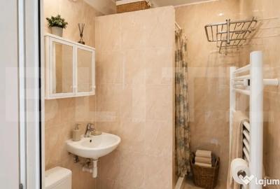 Apartament cu 2 camere semidecomandat în Micro 14