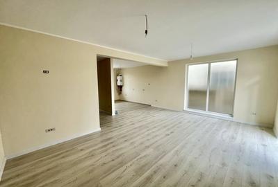 Duplex cu 4 camere cu Canalizare în Exterior Vest - 3